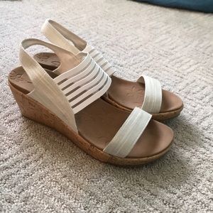 Wedge sandals